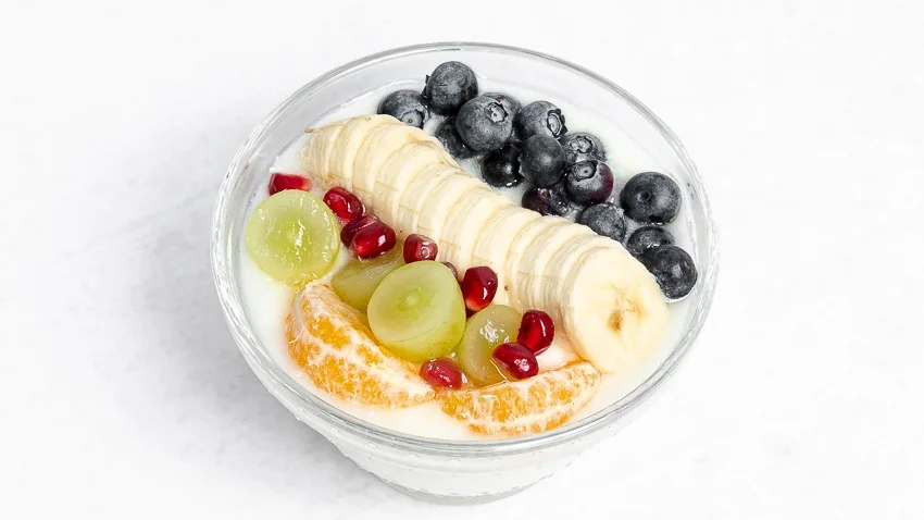 Jogurt s sadjem